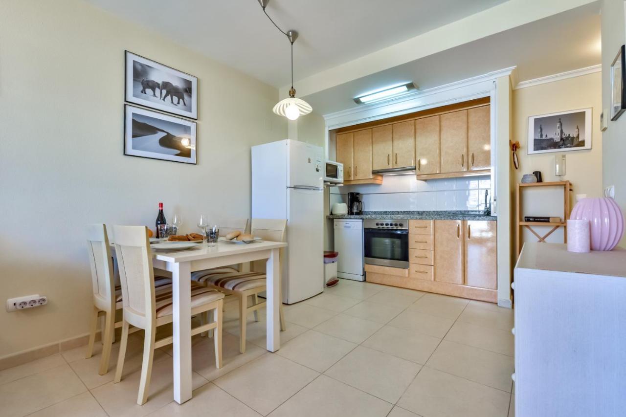 Apartamentos Ambar Beach كاليبي المظهر الخارجي الصورة