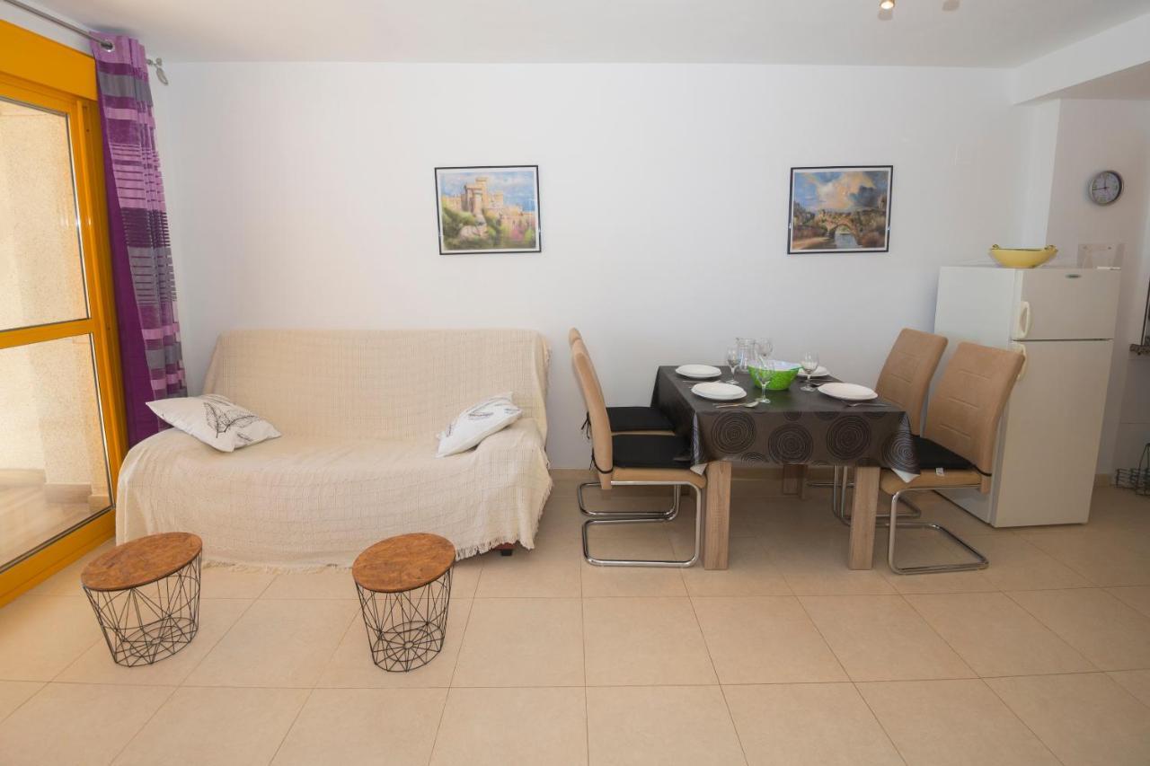 Apartamentos Ambar Beach كاليبي المظهر الخارجي الصورة